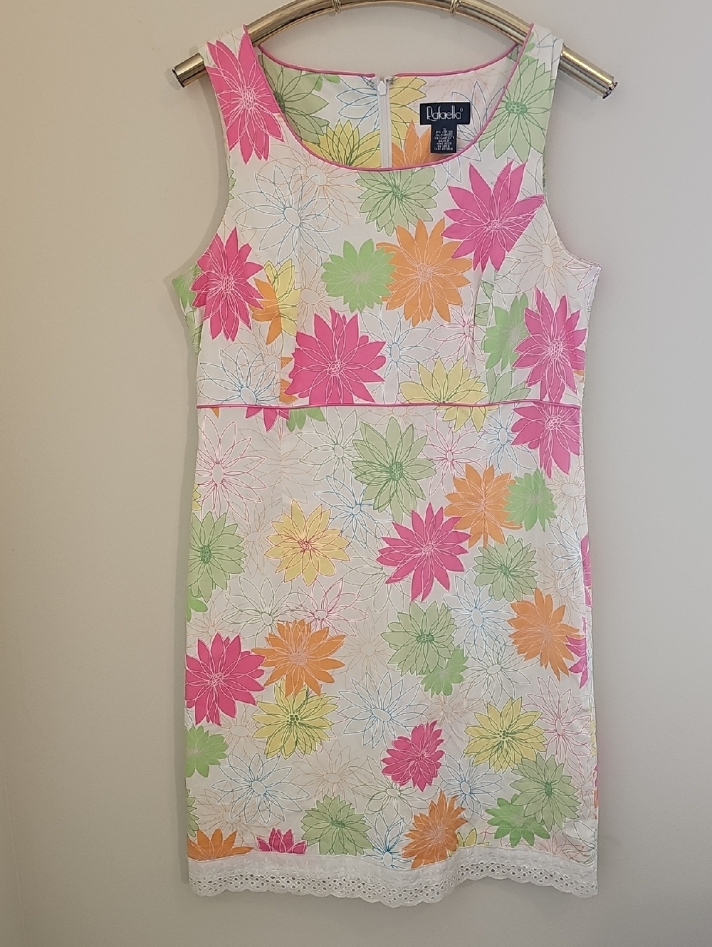 Rafaella Floral Sleeveless Shift Dress in Multi Pink & Green. Size 12. Cotton.